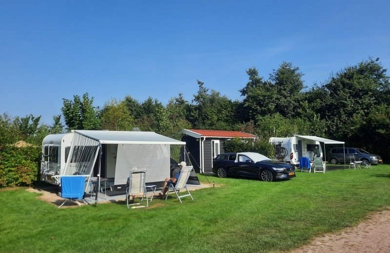 Komfort Riant Stellplatz mit privaten Sanitäranlagen