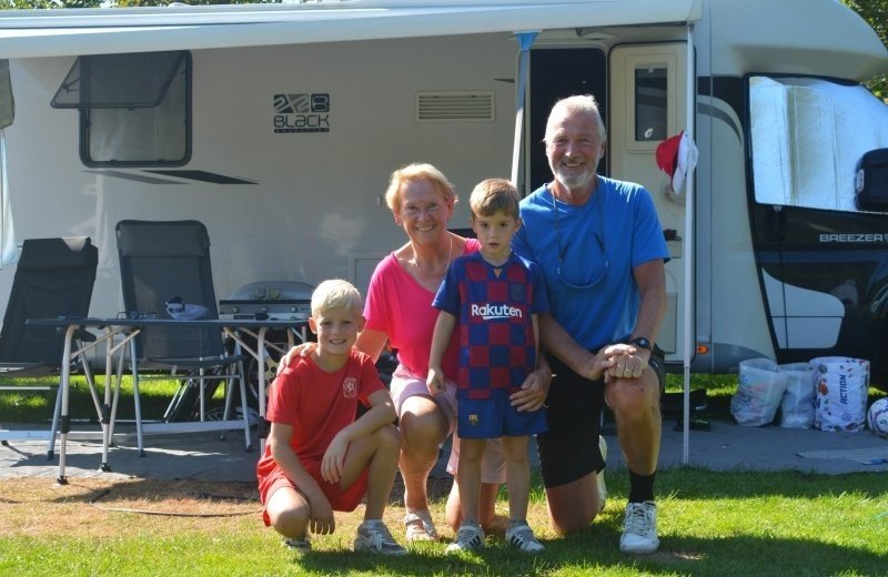 Wenn wir in Spanien sind, sehen wir die Jungs über FaceTime".
