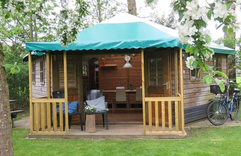 6-Personen-Camping-Bungalow