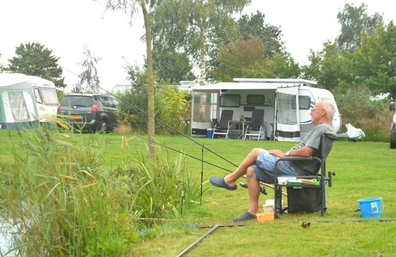 Fisch, Freunde und Urlaubsglück: Das Leben ist am schönsten in einem Westen!